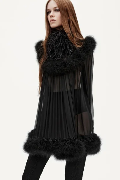 Look 3
